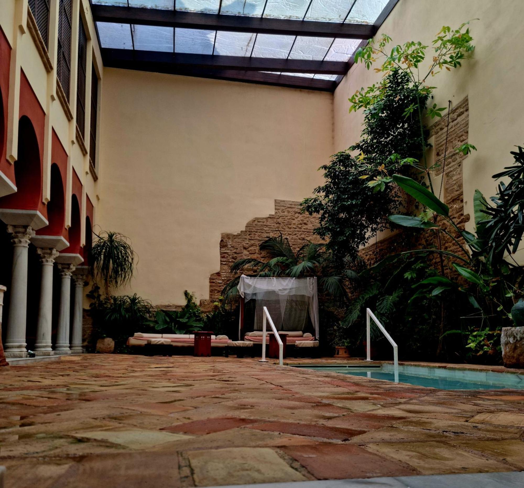 Hospederia Banos Arabes De Dos Hotel 2*